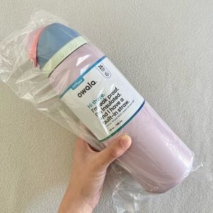 RARE Good Egg Limited Edition Owala FreeSip 40 oz - Pastel Pink/Green/Blue